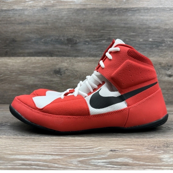 Nike Fury - Picture 8 of 10